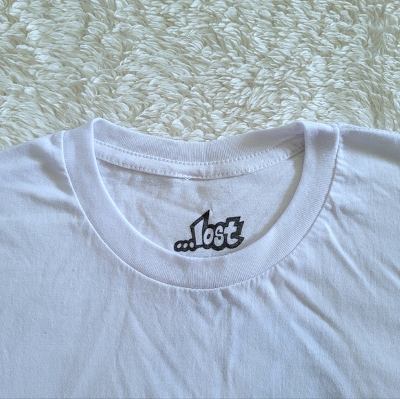 ...lost Screaming Skull💀 Graphic Tee👕 - NWT - Picture 4 of 13